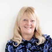 Alison Phillips headshot